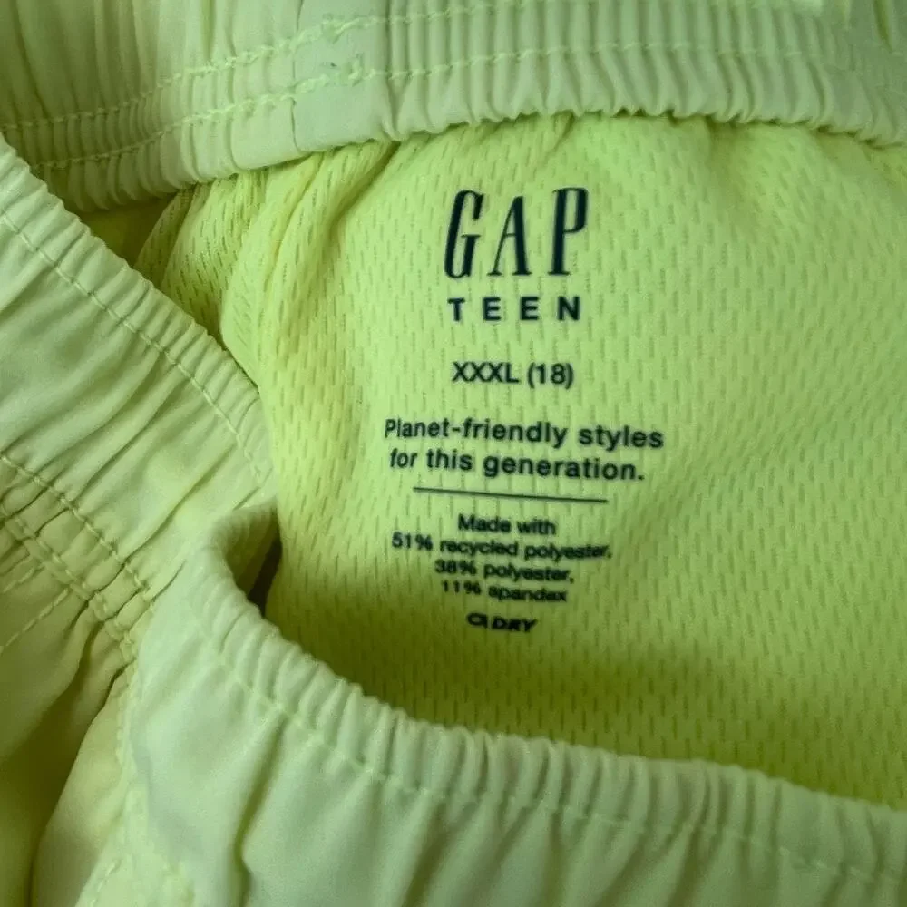GAP Kids Boys XXXL (18) Quick-Dry Lined Neon Yellow Green Drawstring Shorts